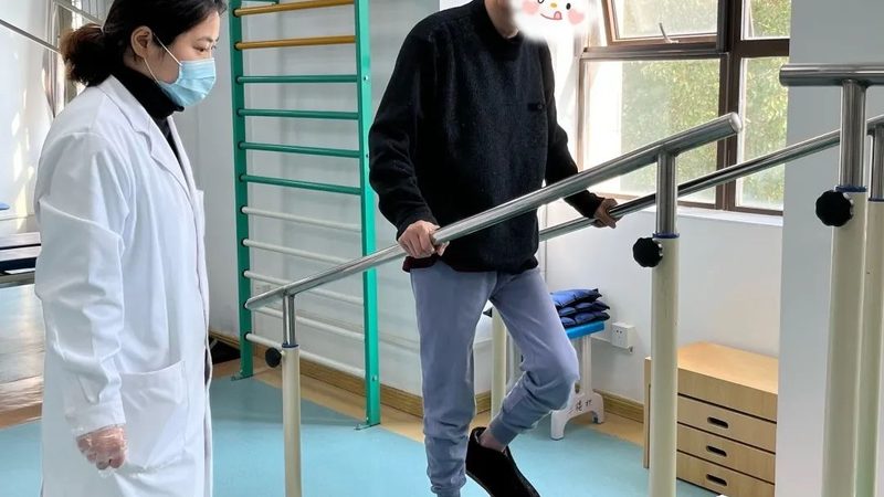 小标题：护理床的作用与重要性