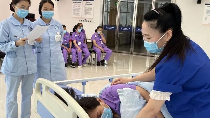 北京医院护工陪护费用，如何合理选择？**